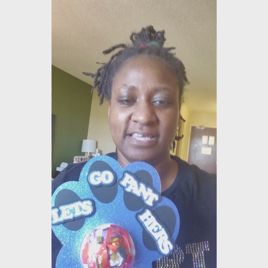 customspiritstick, teamcaricature, pompomdecor, epoxyfinish, sportshypegear, schoolspirit, cheerstick, gamedayprop, customdecor, teampridegear, eventbranding, pep‑rallygift, caricatureart, glitterdecor, customteamgear, fanaccessory, handmadegift3